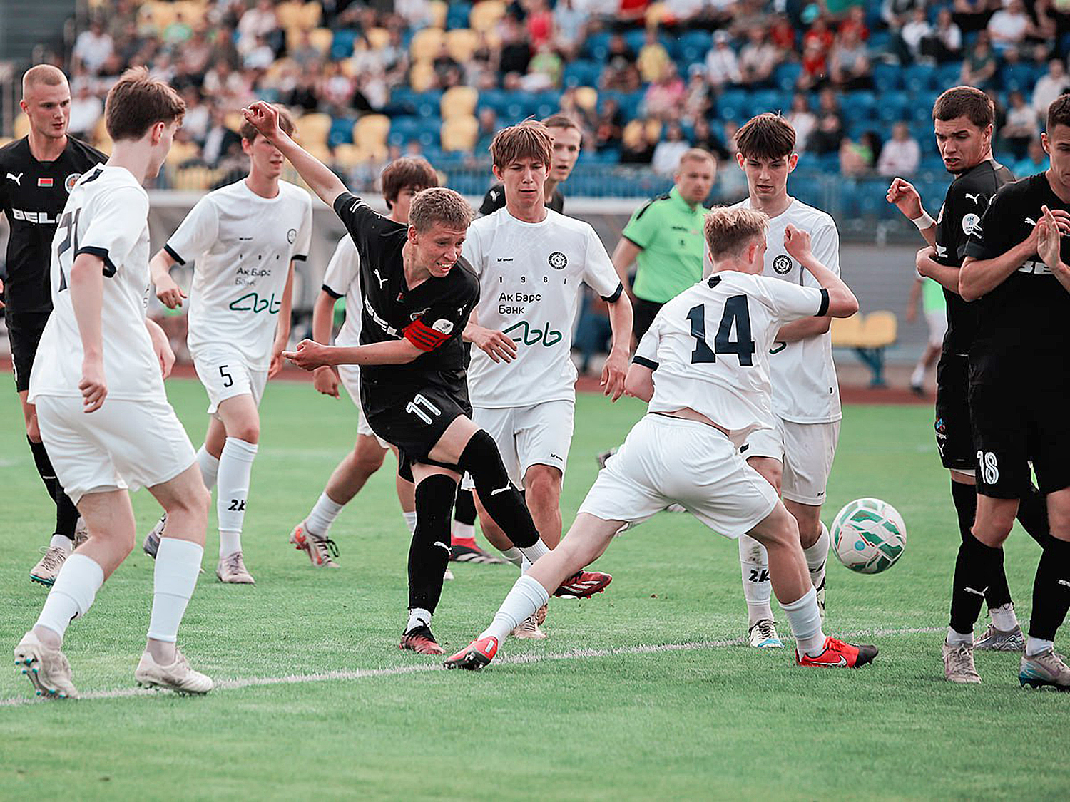 «БЕЛАЗ» одолел «КАМАЗ»
