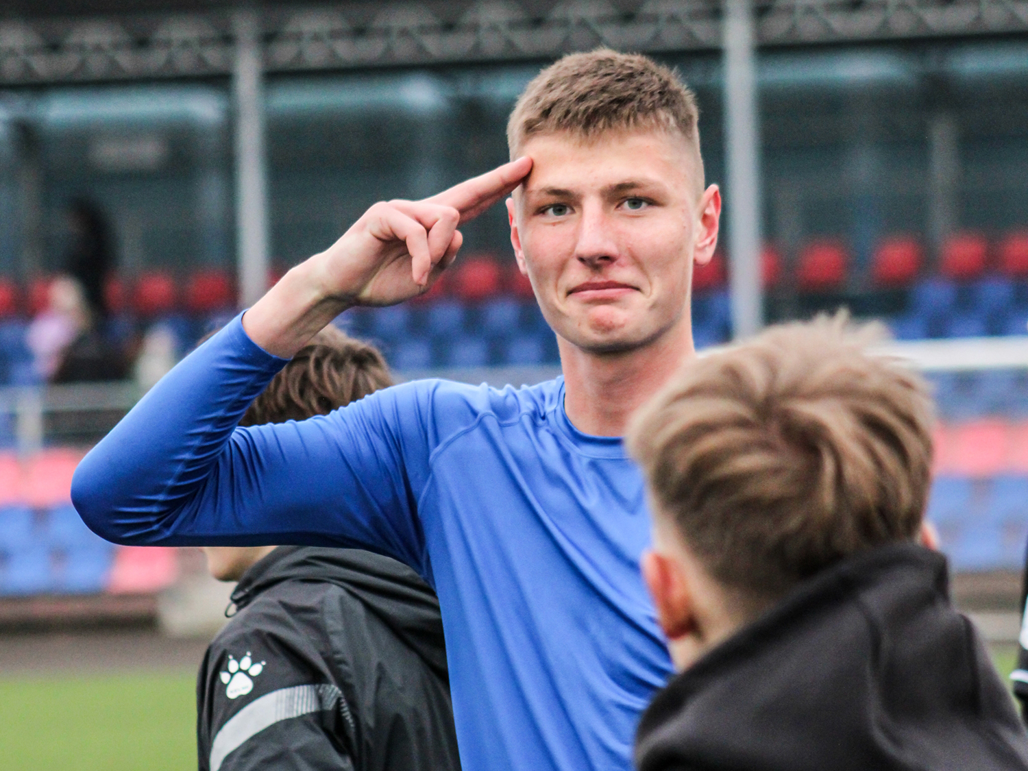 Макар Маслеников продлил контракт с ФК «ТОРПЕДО-БЕЛАЗ»