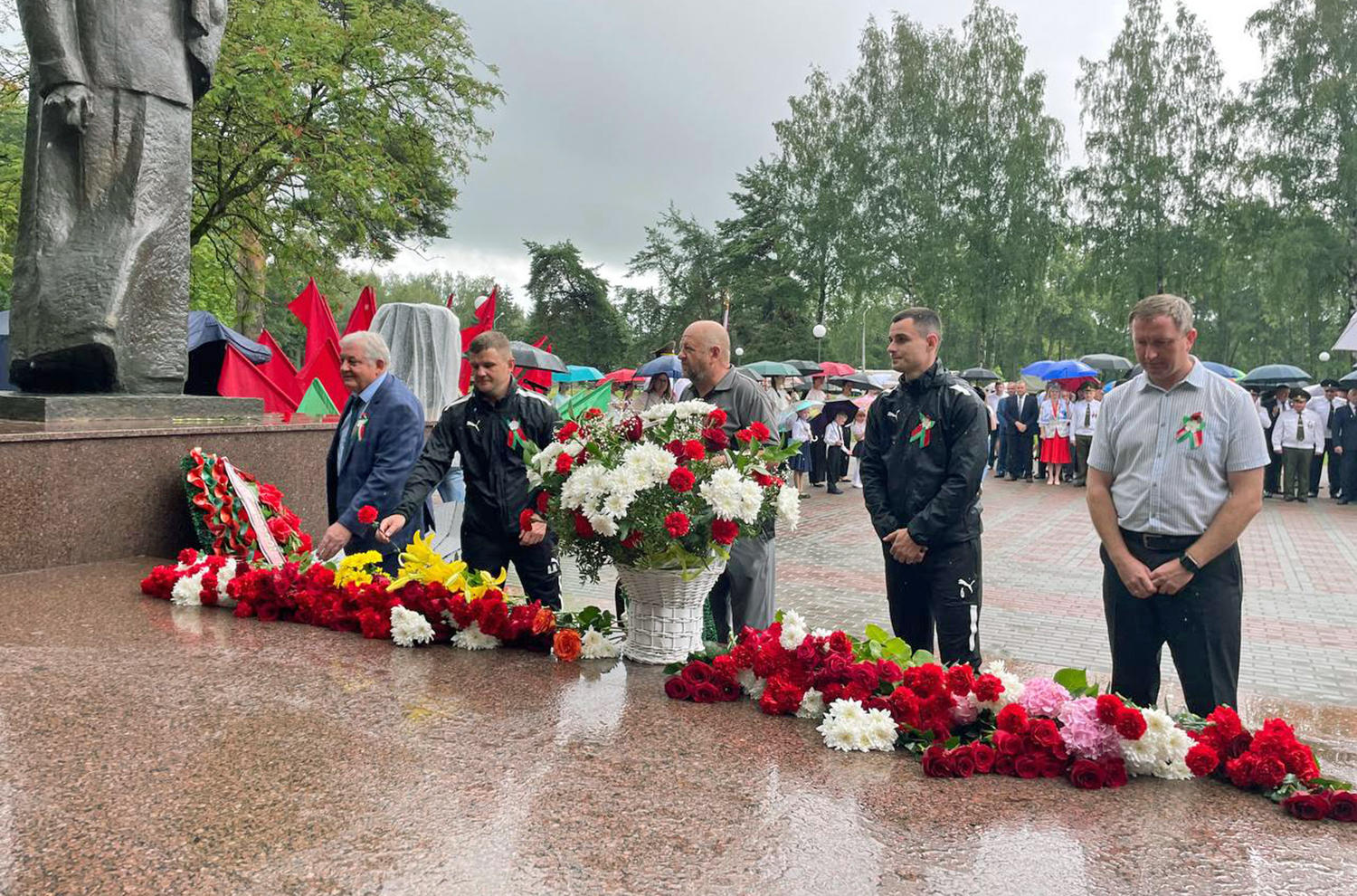 «ТОРПЕДО-БЕЛАЗ» принял участие в акции «Народное возложение»